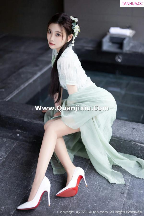 杨晨晨 sugar小甜心CC [XiuRen]高清写真图 2023.06.27 No.6983 杨晨晨Yome 旗袍美腿第20张图片